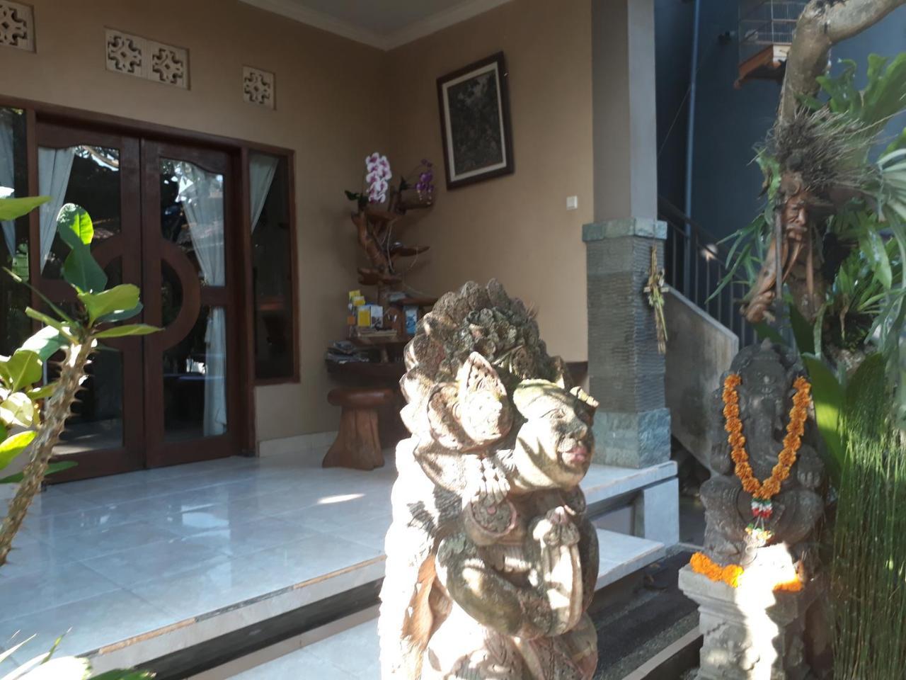 Adi House Homestay Ubud Exterior foto